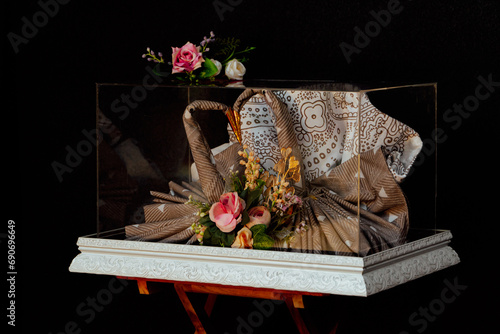 Tableau sur toile Wedding gift dowry box with Indonesian culture