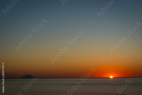 Stromboli vista da Marina di Zambrone in Calabria