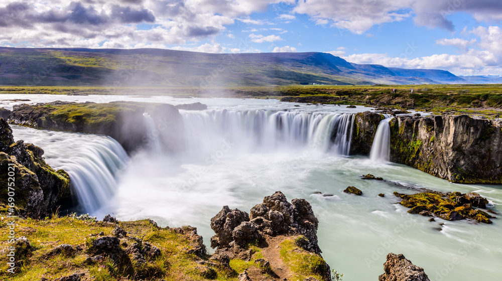 Godafoss Waterfall, Nordurland eystra, Iceland Godafoss Waterfall, Nordurland eystra, Iceland