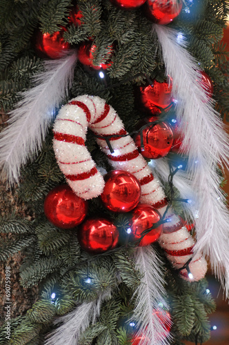 Fotografie Christmas umbrella hanging with balls on Christmas pine branches