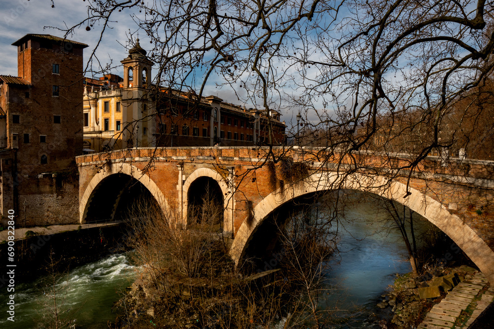 bridge over the river in Rome 