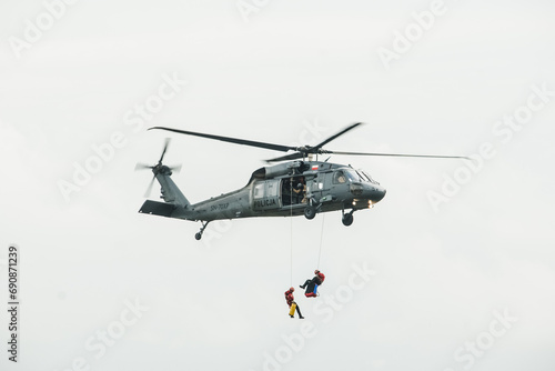Fototapeta Naklejka Na Ścianę i Meble -  air show in Mielec, Blackhawk in rescue operation