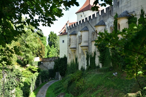 Obraz na płótnie View from behind the trees of the old castle Bojnice Slovakia w salonie