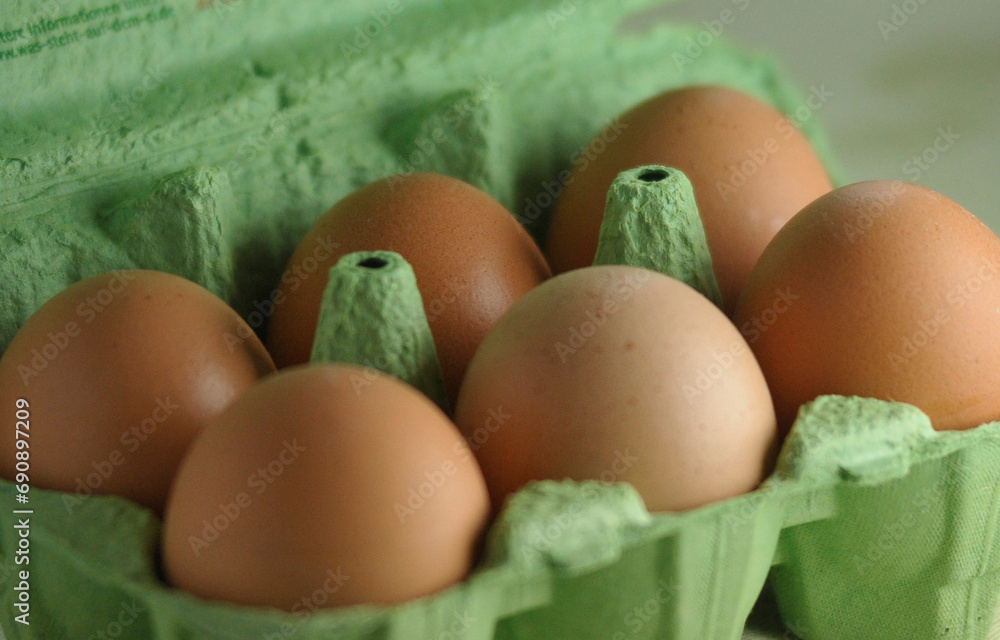 Eggs Eggs