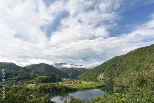 日本の美しい風景　島根県　美郷町　信喜  © KEIKO