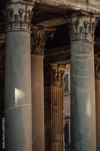 Photography columns of the Pantheon