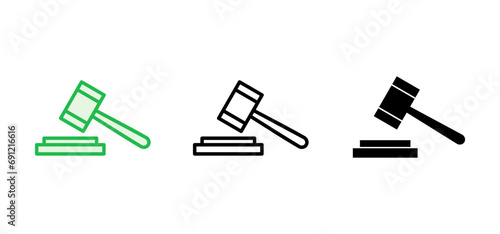 Gavel icon set. judge gavel icon vector. law icon vector. auction hammer