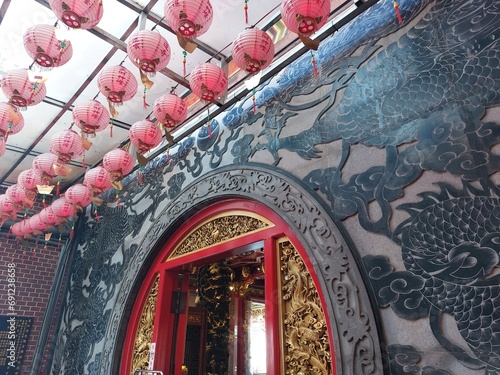 Elaborate temple gate (Luzhou, New Taipei, Taiwan) -  Yonglien Temple photo