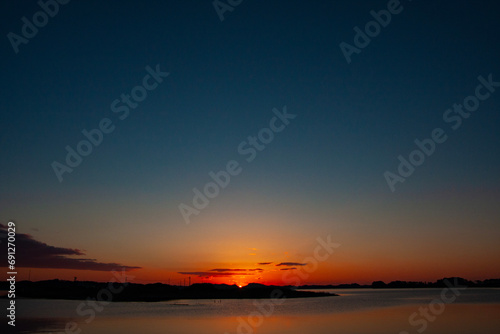 松島湾に沈む夕日