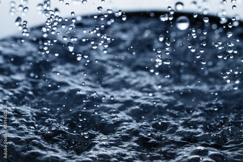Falling and splashing water drops. Falling and splashing water drops.