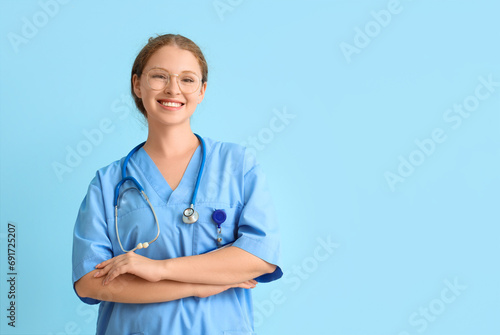 Female medical student on b...