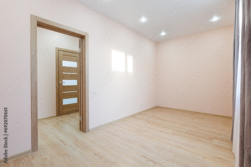 Fototapeta premium unfurnished house or apartment in bright colors