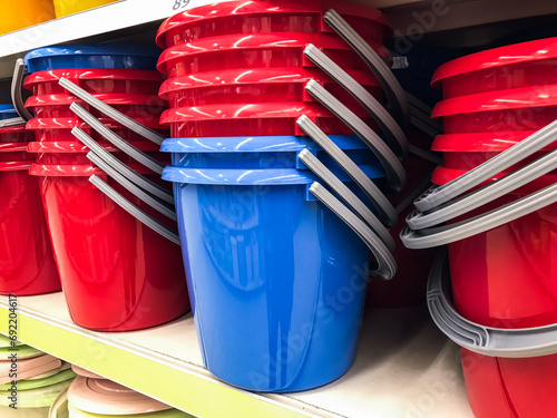 Valokuva Buckets in the store
