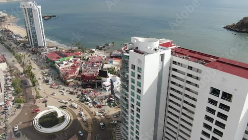 Vista aérea de Acapulco, México huracán Otis photo