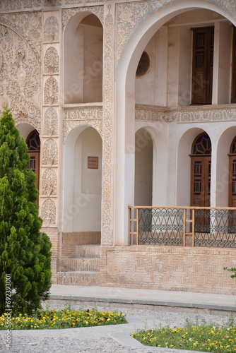 bbasian House is an ancient building which is located in Kashan a city of Iran. This house is a landmark building in Iran country which is a destination for many tourists all over the world.