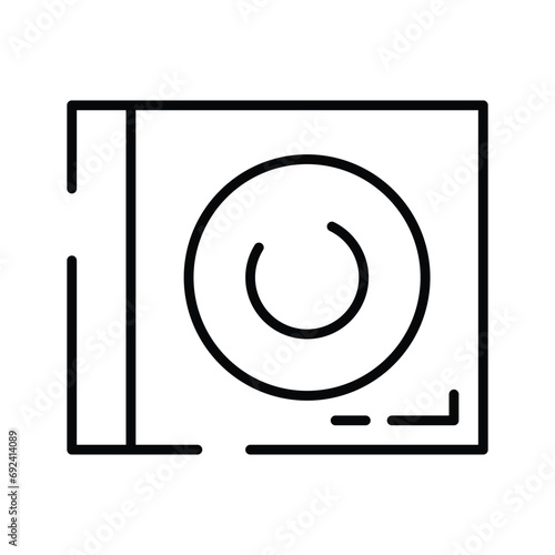 An icon of dvd player in trendy design style, modern cd rom vector