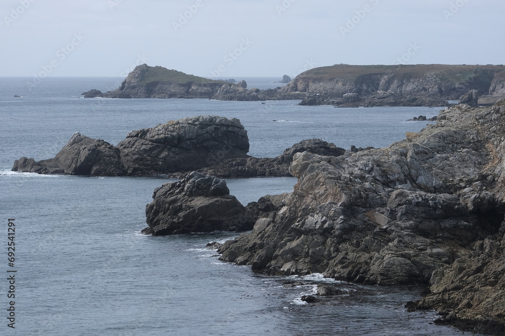 What an island tour can offer in terms of rocky landscape variety. Bretagne (West of the country); focusing on eroded rocky formations.