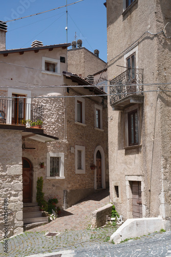 Fototapeta Naklejka Na Ścianę i Meble -  Rocca di Mezzo, old town in Abruzzo, Italy