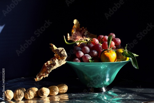 Frutta d'autunno in tavola