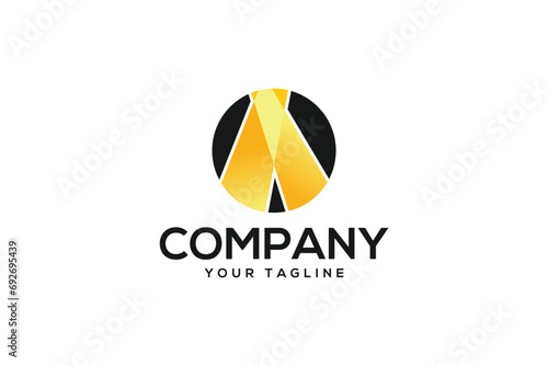 Creative logo design depicting a circle with spot lights inside.