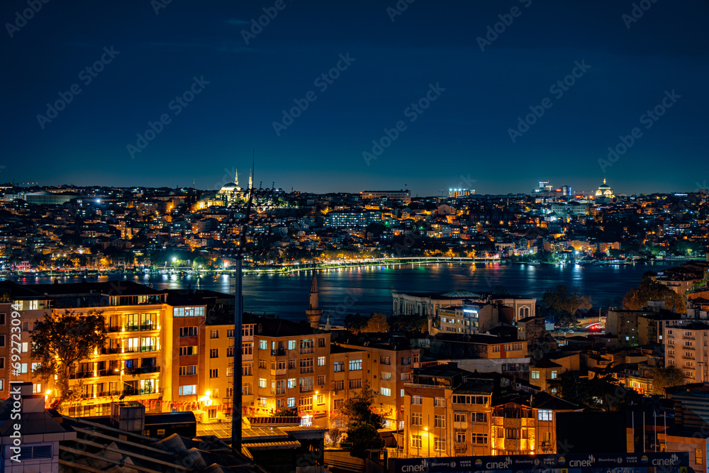 istanbul at night