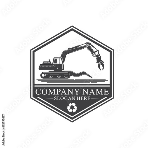 excavator scrapping car, dismantler car pincer, metal scrap machine.