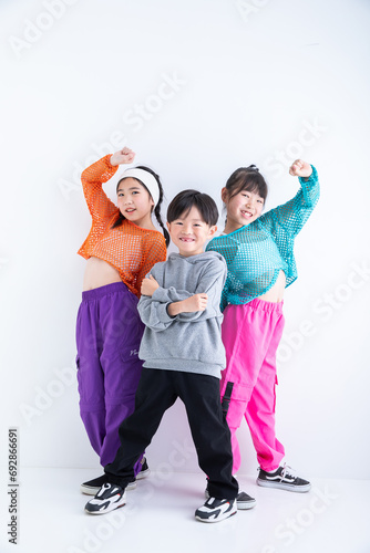 Naklejka 笑顔のキッズダンサー kids dancer