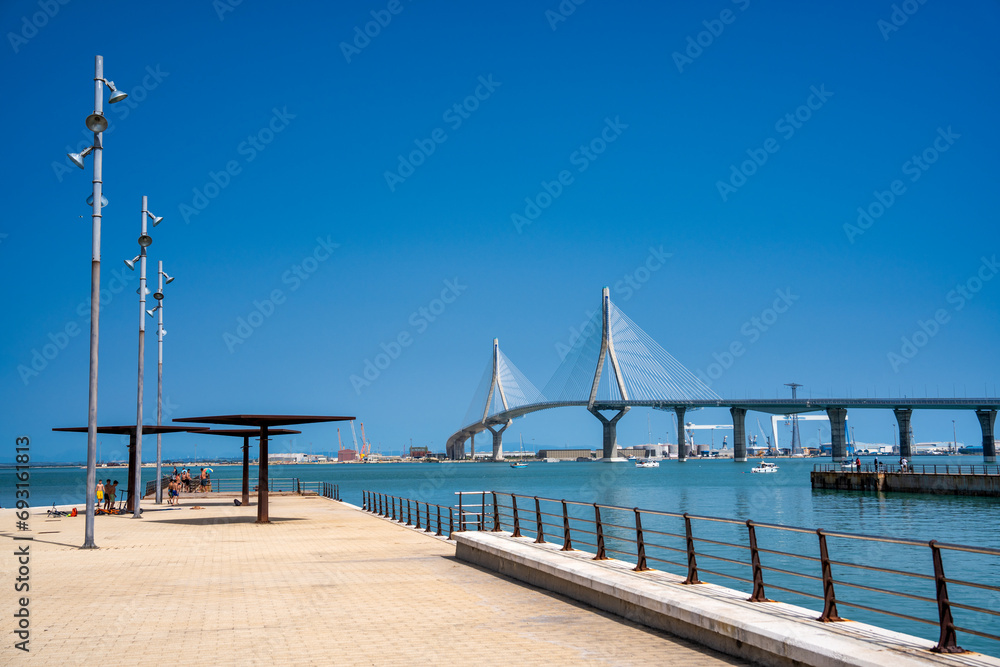Obraz premium The Constitution of 1812 Bridge or La Pepa Bridge, a cable-stayed bridge across the Bay of Cadiz
