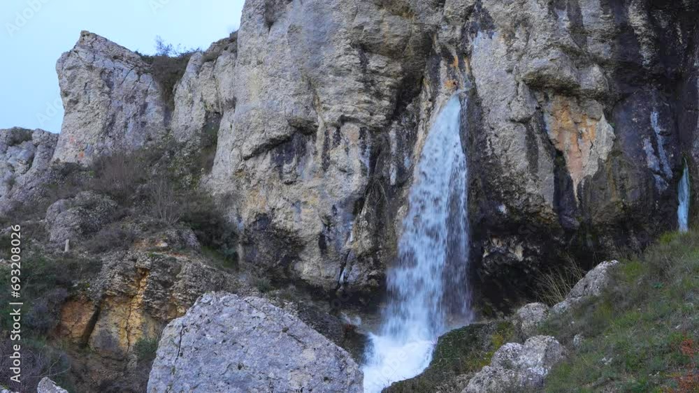 Yeguamea waterfall in the surroundings of the town of Fuenteodra. LAS LORAS GEOPARK. UNESCO. Fuenteodra. Municipality of Humada. Burgos province. Castile and Leon. Spain. Europe Yeguamea waterfall in the surroundings of the town of Fuenteodra. LAS LORAS GEOPARK. UNESCO. Fuenteodra. Municipality of Humada. Burgos province. Castile and Leon. Spain. Europe