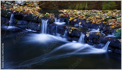 Foto Autumn by the river