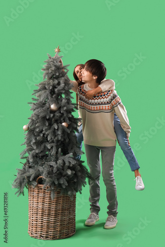 Cute girl and her brother d...