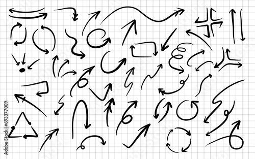 Vector curved sketch arrows collection hand drawn vector arrows pointing different directions