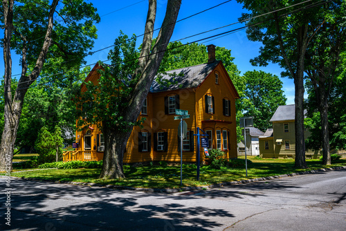 Historic Huguenot Street