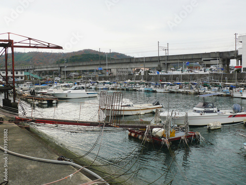 瀬戸内海沿岸の漁港。