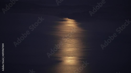 달빛 호수 바다 하늘 별 photo
