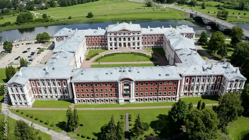 Baroque beauty of Jelgava Palace! photo