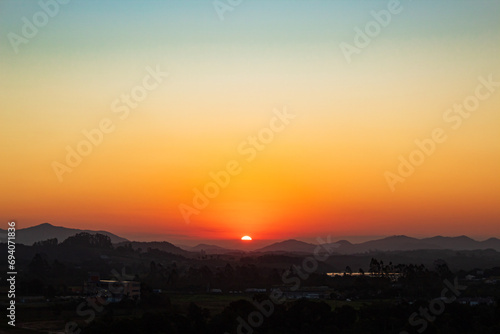 pôr-do-sol em Balneário Piçarras, Santa Catarina, Brasil