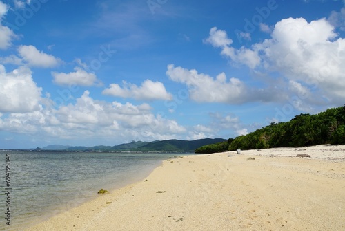 Fototapeta Naklejka Na Ścianę i Meble -  Yonehara Beach, Ishigaki Island - Okinawa
