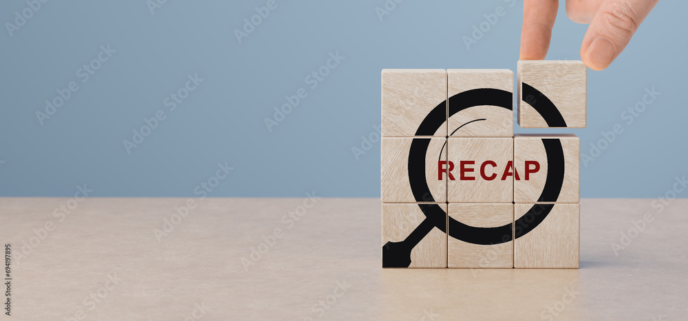 Recap on wooden cubes. Recap economy, business, financial concept. Business plan in 2024. RECAP words and magnifying glass icon on wooden cubes. copy space - obrazy, fototapety, plakaty 