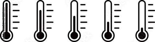 モノクロの温度計のシルエットのアイコンセット photo