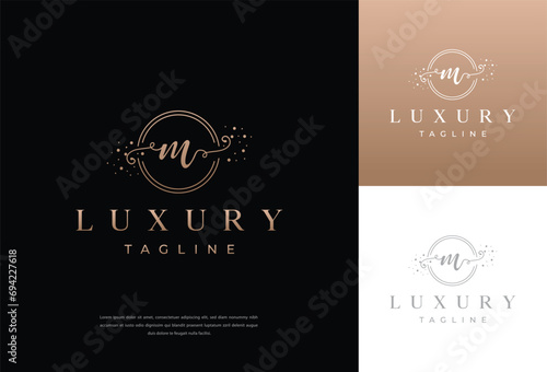 Letter M line logo design. Linear creative minimal monochrome monogram symbol. Universal elegant vector sign design. Premium business logotype. Graphic alphabet symbol for corporate