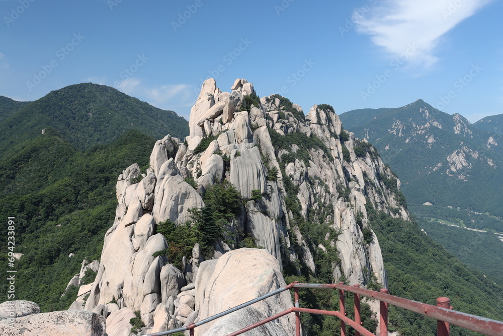 Der Daecheong Berg (1708 m) im Seoraksan-Nationalpark, Provinz Gangwon-do Südkorea