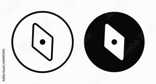 black transparant simple minimalist compass icon