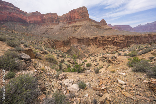 Obraz na płótnie hiking the tonto trail in the grand canyon national park, arizona, usa w salonie