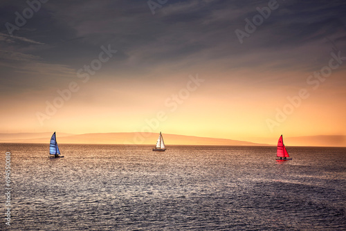sailing into the sunset © Paul