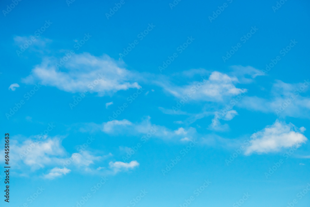Blue sky with white soft puffy clouds - obrazy, fototapety, plakaty 
