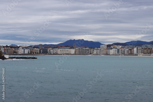 View of the shore of San Sebastian, Spain © Laiotz