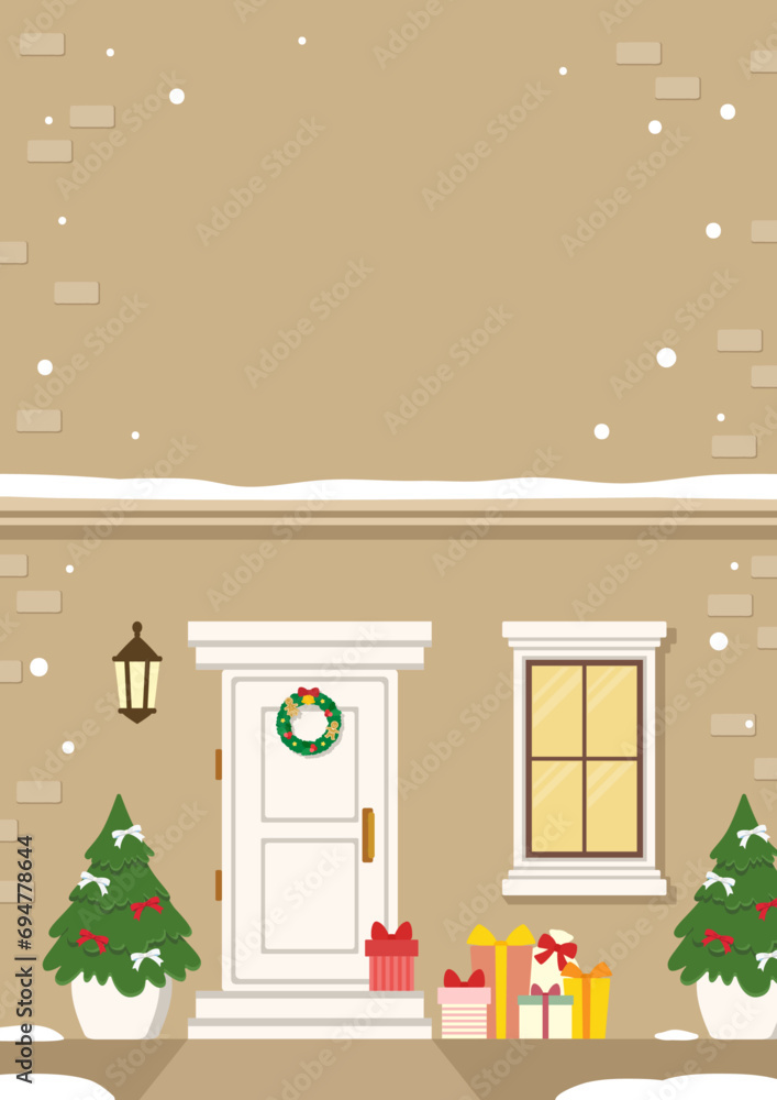クリスマスの風景、飾りを付けた玄関ドアとプレゼント、ベージュの壁の住宅