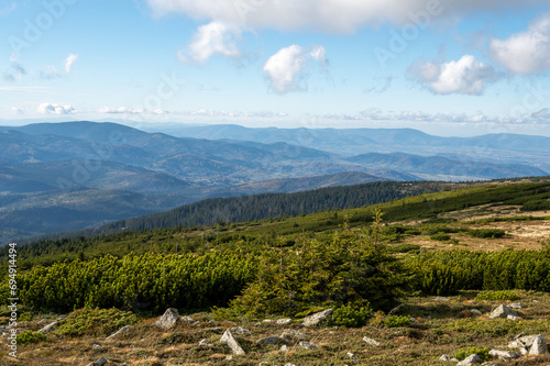 Fototapeta Naklejka Na Ścianę i Meble -  Fotografia wykonana w Babiogórskim Parku Narodowym w jesienny dzień.