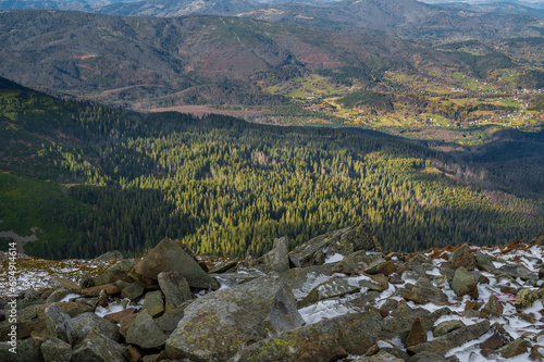 Fototapeta Naklejka Na Ścianę i Meble -  Fotografia wykonana w Babiogórskim Parku Narodowym w jesienny dzień.